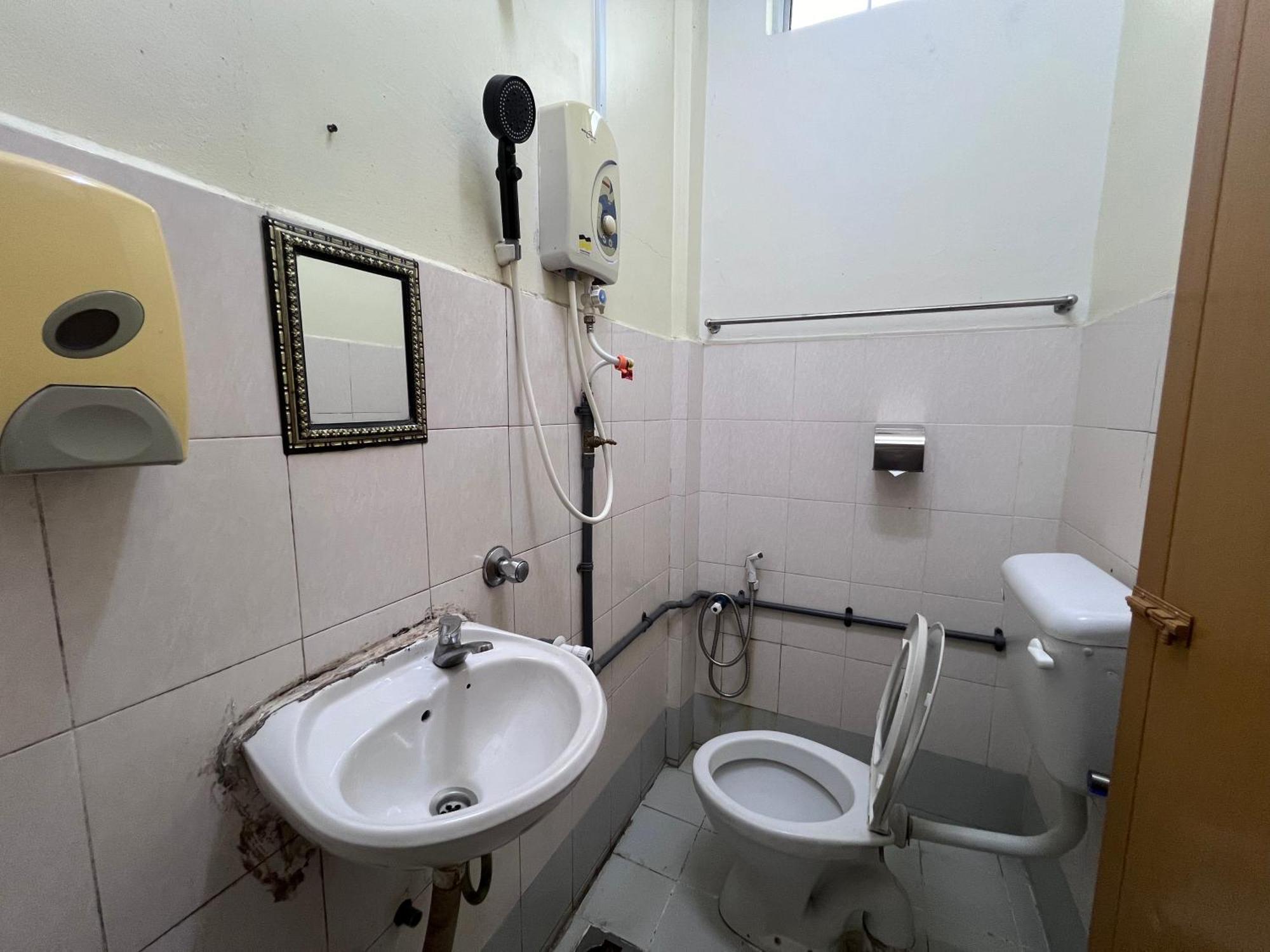 Seri Kemaman Inn, Chukai Terengganu Екстериор снимка